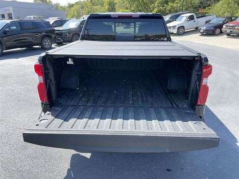 Used 2024 Chevrolet Silverado 1500 LTZ w/ LTZ Premium Package image 29