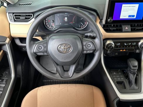 New 2025 Toyota RAV4 XLE image 17