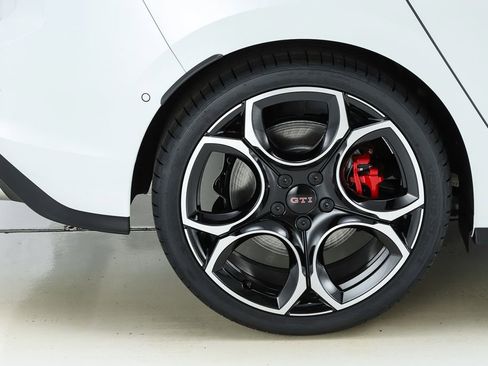 New 2026 Volkswagen GTI Autobahn FWD image 51