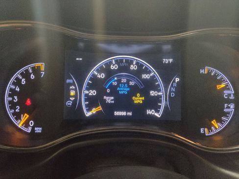 Used 2019 Jeep Grand Cherokee Laredo RWD image 23