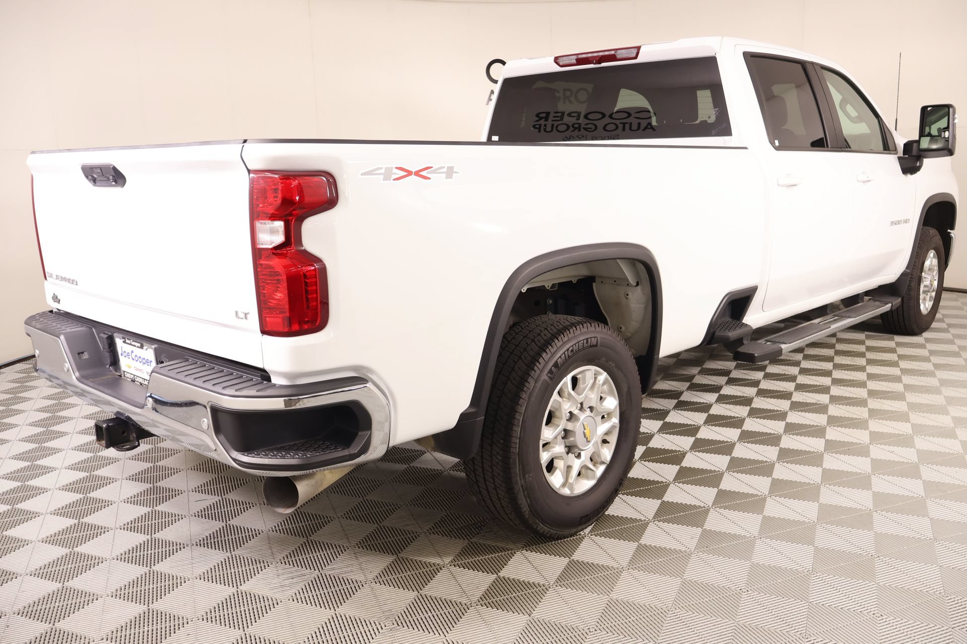 Used 2025 Chevrolet Silverado 3500 LT w/ Safety Package AWD/4WD image 21
