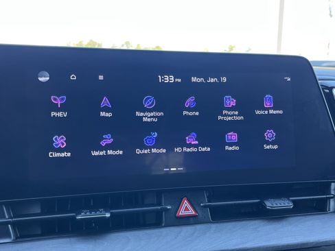 Certified 2023 Kia Sportage X-Line Prestige image 6