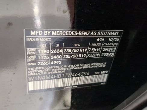 Used 2026 Mercedes-Benz GLB 250 4MATIC image 16