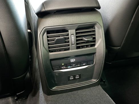 Certified 2025 BMW 330i Sedan RWD image 26