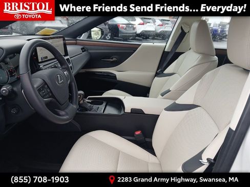 Used 2025 Lexus ES 350 w/ Premium Package image 15