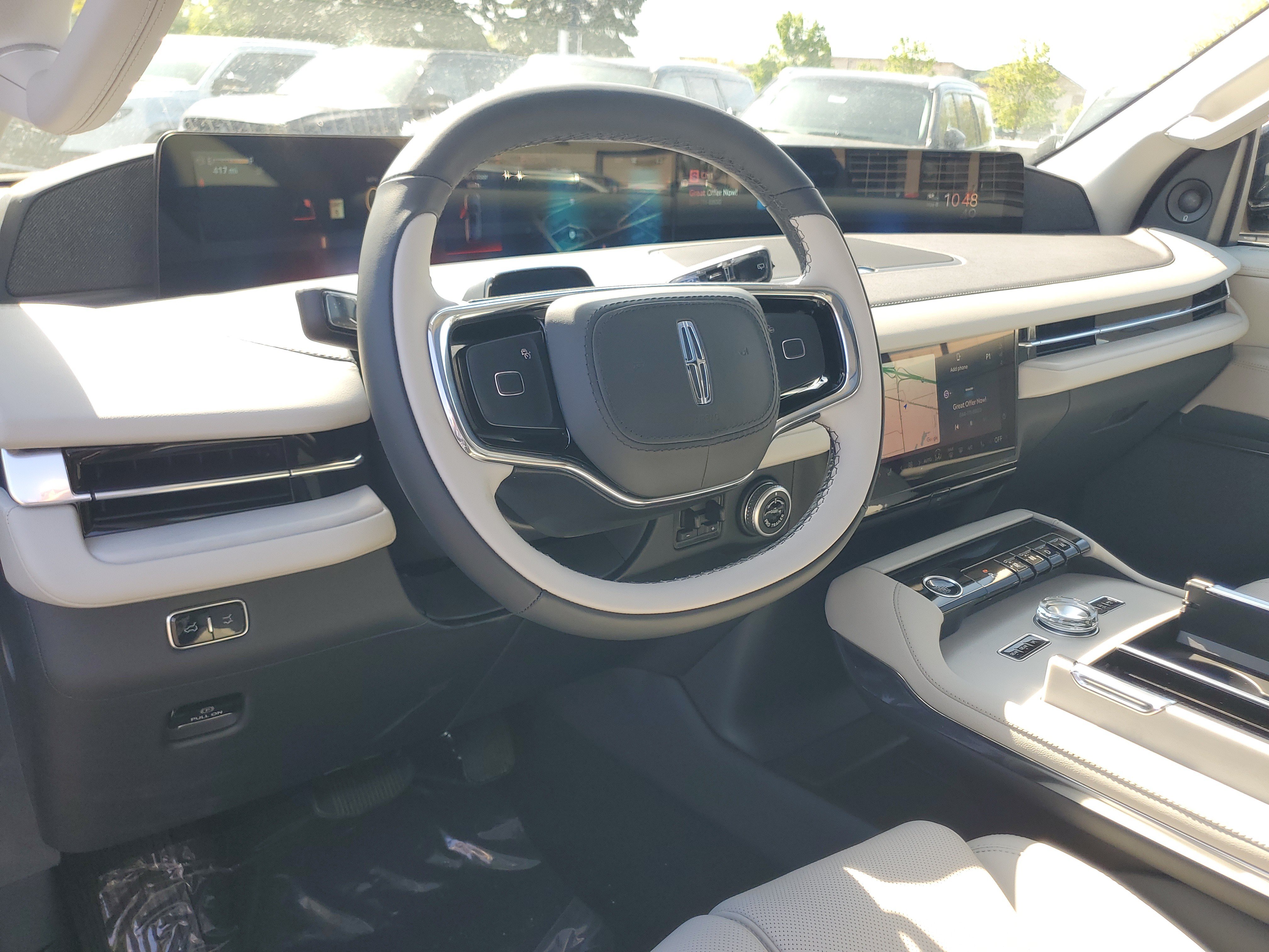 New 2026 Lincoln Navigator Reserve AWD/4WD image 14