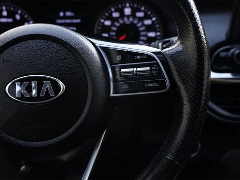 Used 2021 Kia Forte GT-Line w/ GT-Line Premium Package image 11