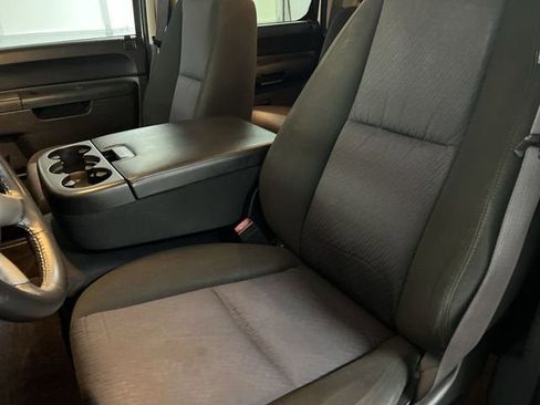 Used 2011 GMC Sierra 1500 SLE w/ Power Tech Package image 17