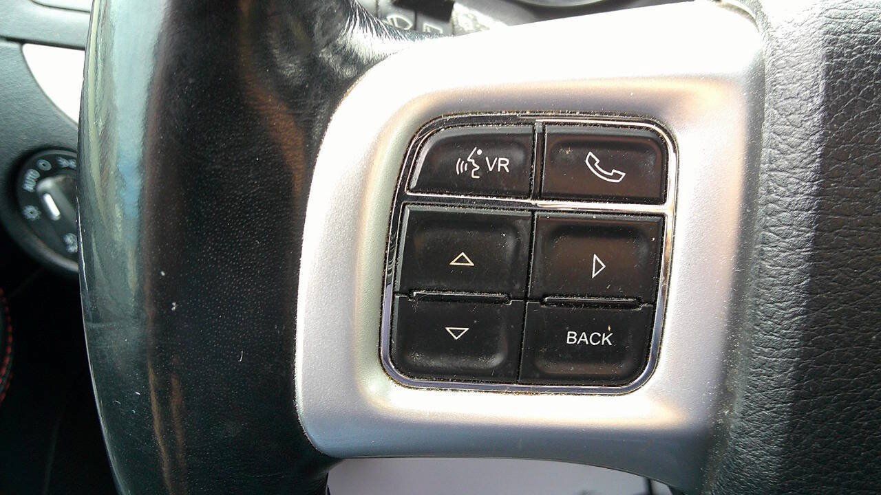 Used 2019 Dodge Grand Caravan GT FWD image 31