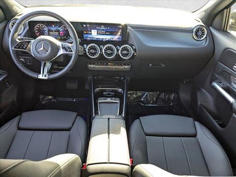 Used 2025 Mercedes-Benz GLA 250 GLA 250 image 17