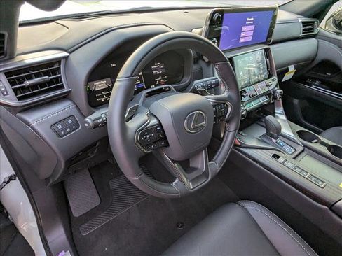 New 2025 Lexus LX 700h Luxury image 3