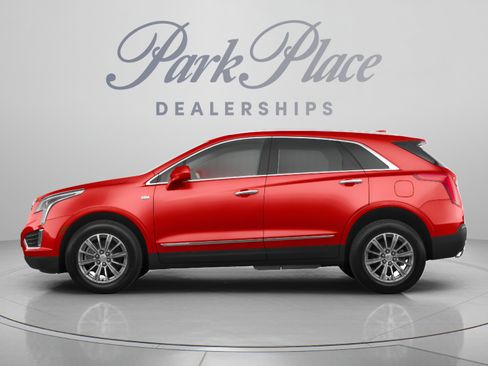 Used 2019 Cadillac XT5 Luxury FWD image 2