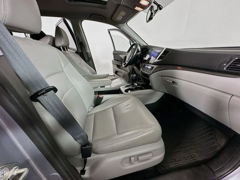 Used 2017 Honda Pilot EX-L image 29