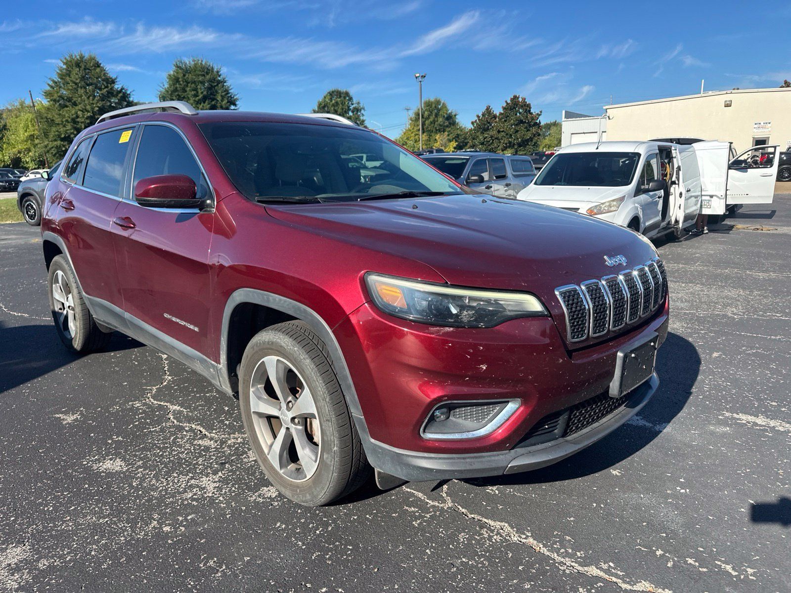 Used 2019 Jeep Cherokee Limited AWD/4WD image 3