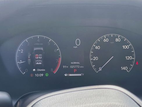 Used 2025 Honda HR-V LX image 11