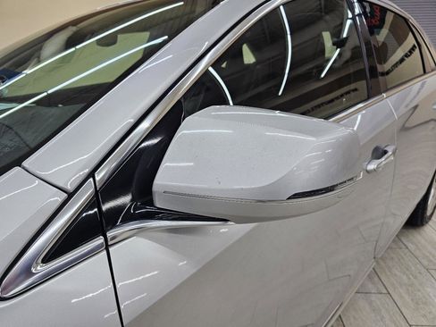 Used 2013 Cadillac XTS Luxury FWD image 11