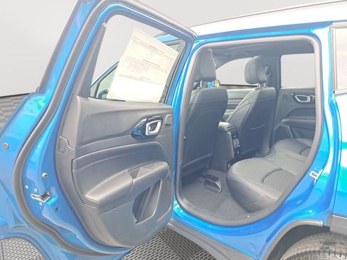 New 2026 Jeep Compass Latitude w/ Quick Order Package 29K AWD/4WD image 12