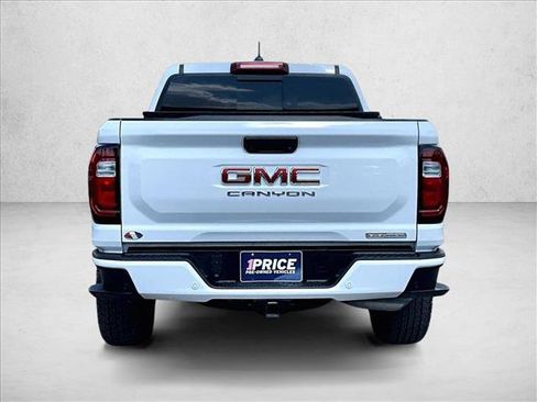 Used 2024 GMC Canyon Elevation w/ Convenience Package RWD image 4