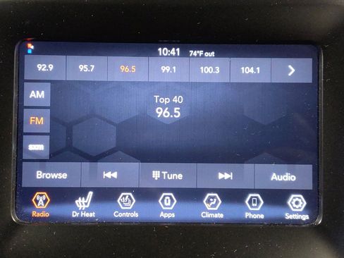 Used 2021 Jeep Cherokee Latitude Lux w/ Sun & Sound Group AWD/4WD image 25