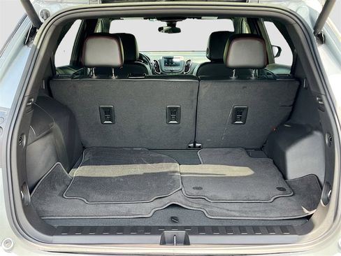 Used 2024 Chevrolet Equinox RS image 23