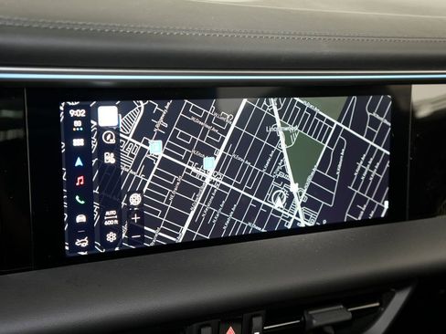 New 2026 Porsche Macan 4 Electric AWD/4WD image 28