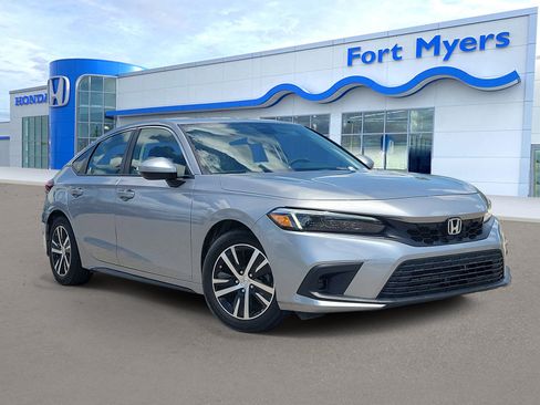 Used 2023 Honda Civic LX image 1