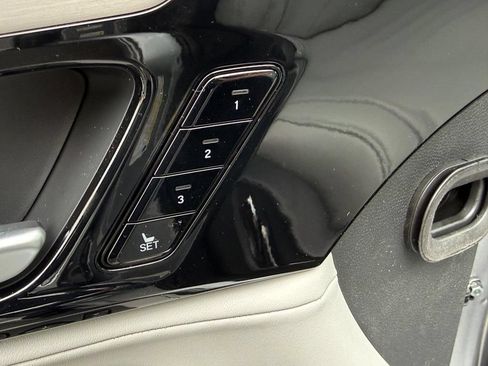 Certified 2026 Acura MDX SH-AWD w/ Technology Package image 12