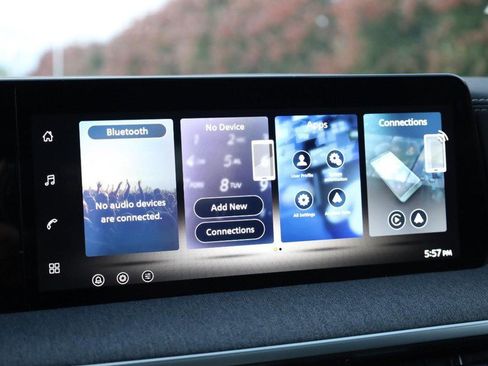 New 2026 Nissan Kicks SV w/ SV Premium Package image 13