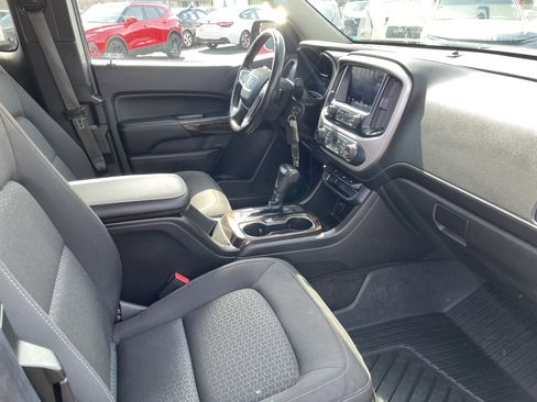 Used 2018 GMC Canyon SLE w/ SLE Convenience Package image 23