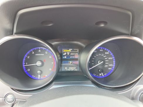 Used 2015 Subaru Outback 2.5i Limited AWD/4WD image 29