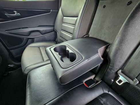 Used 2019 Kia Sorento EX AWD/4WD image 31