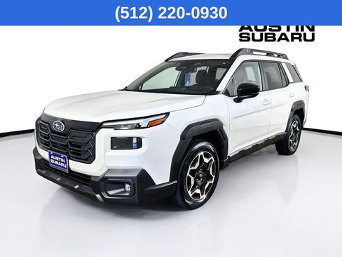Used 2026 Subaru Outback Touring AWD/4WD image 4