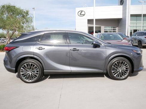 New 2026 Lexus RX 450h AWD image 9