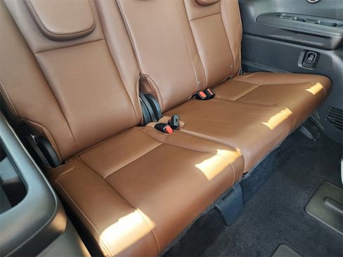 Used 2020 Subaru Ascent Touring image 22