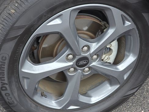 Used 2025 Ford Escape ST-Line FWD image 14