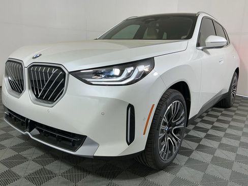 New 2026 BMW X3 xDrive30 w/ Convenience Package AWD/4WD image 2