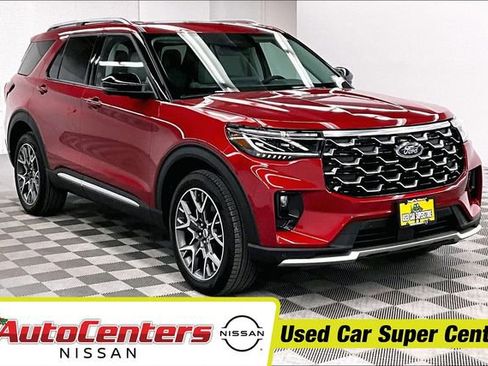 Used 2025 Ford Explorer Platinum w/ Ultimate Package image 1