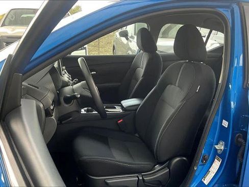 Certified 2025 Nissan Sentra SV image 7