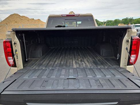 Used 2023 GMC Sierra 1500 Elevation w/ Elevation Premium Package AWD/4WD image 29