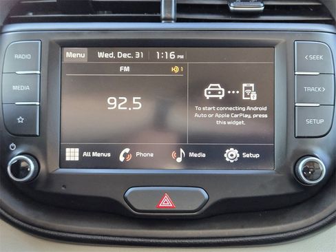 Certified 2023 Kia Soul LX image 15