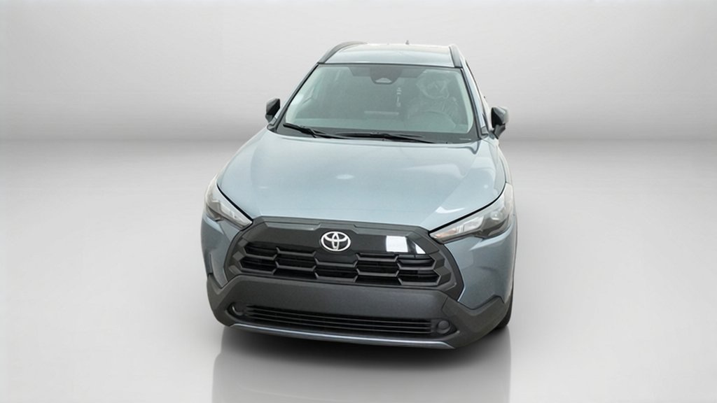 New 2026 Toyota Corolla Cross LE FWD image 2