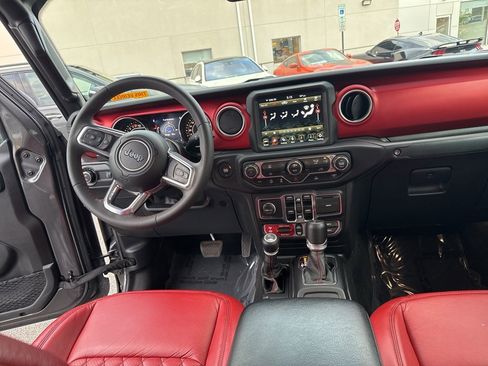 Used 2023 Jeep Gladiator Rubicon w/ LED Lighting Group image 37