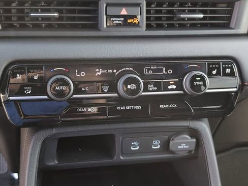 New 2026 Honda Pilot Black Edition image 19