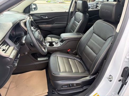 Used 2023 GMC Acadia Denali w/ Denali Ultimate Package image 12