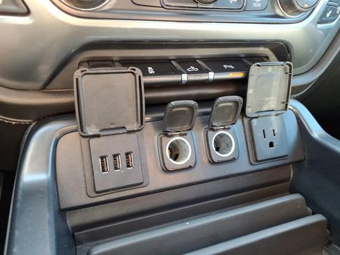 Used 2015 Chevrolet Silverado 1500 LTZ Z71 w/ LTZ Plus Package image 29