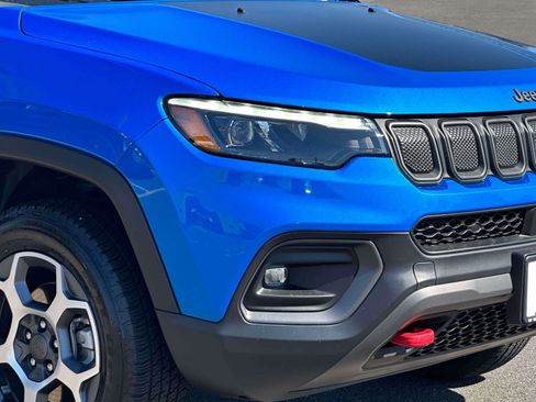 Used 2022 Jeep Compass Trailhawk w/ Trailhawk Elite Group image 7