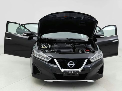Used 2023 Nissan Maxima SV w/ Floor Mat Group image 12