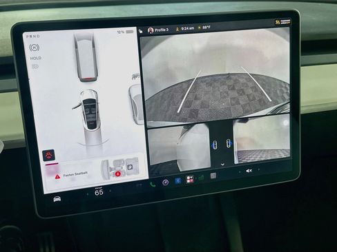 Used 2022 Tesla Model Y Performance AWD/4WD image 22