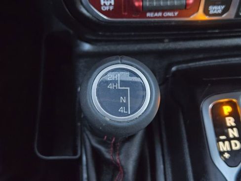 Certified 2023 Jeep Gladiator Rubicon w/ Cold Weather Group image 22