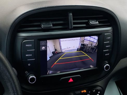 Certified 2023 Kia Soul LX w/ Option Group 015 image 25